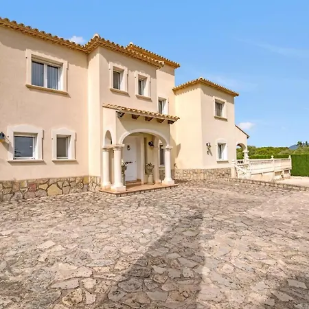 Villa Casa Lilly A Large Luxury With 4 Bedrooms *